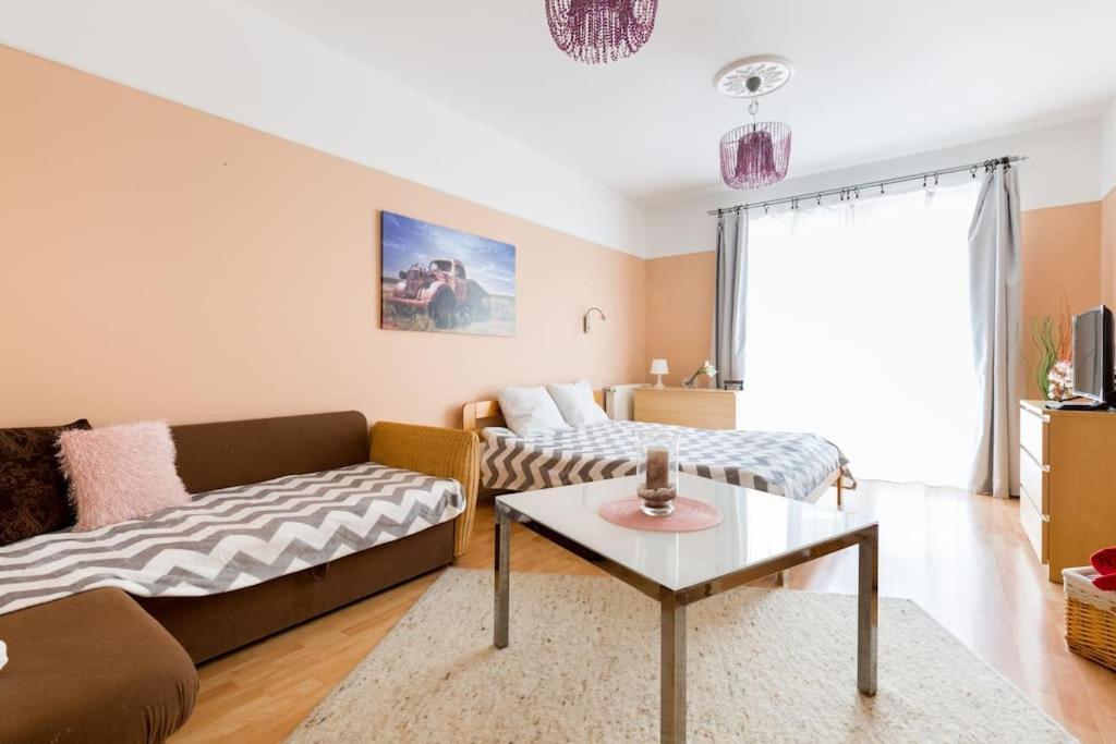 Acacia City Center Apartment بودابست المظهر الخارجي الصورة