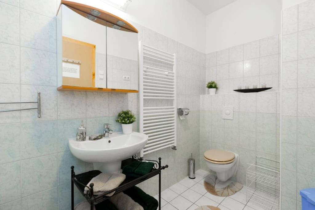 Acacia City Center Apartment بودابست المظهر الخارجي الصورة